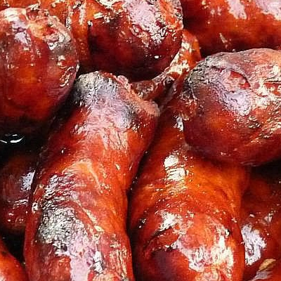 Elaboración de chorizos frescos criollos